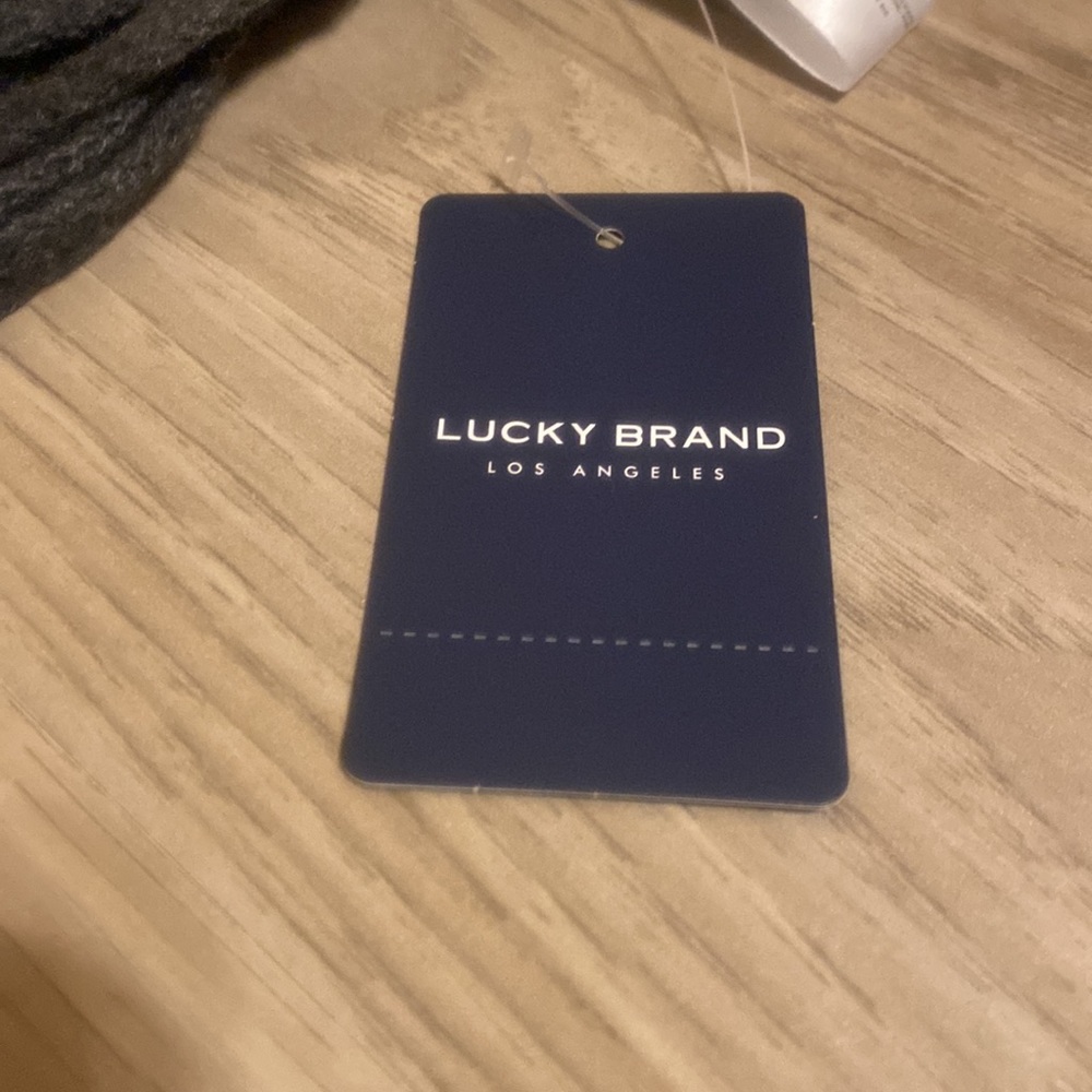 BNWT Lucky Brand big scarf. Super soft. Dark grey. - Picture 2 of 8